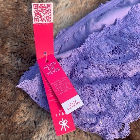 Cosabella Never Say Never Bandeau Bra Flirtie Issus Purple - Picture 7 of 8